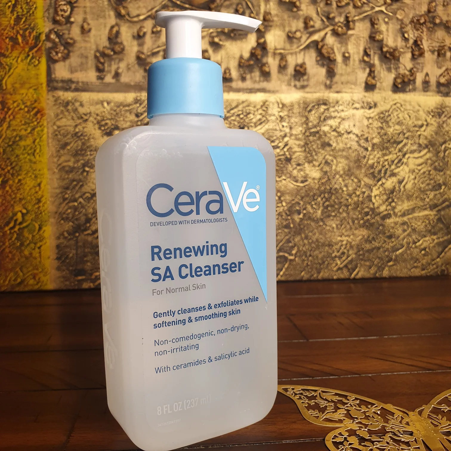 CeraVe Renewing SA Cleanser 237ml